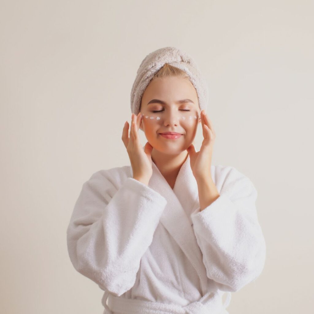 Masajes faciales para beneficiar la salud